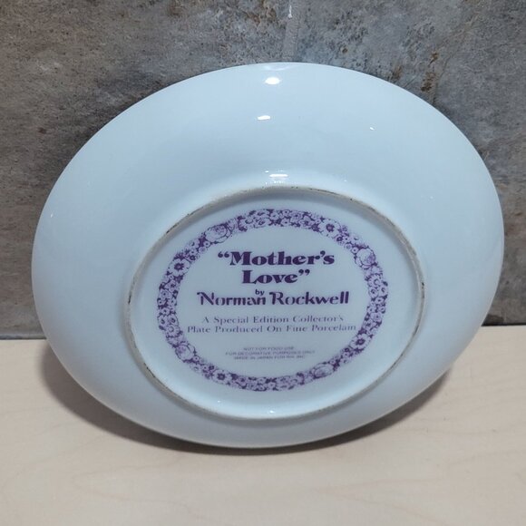 Vintage Norman Rockwell Mothers Love Collectors Plate - Picture 4 of 10